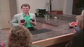 demonstration video of Waters of India - Video Download (Excerpt of Mullica Expert Impromptu Magic Made Easy Tom Mullica- #1, DVD)