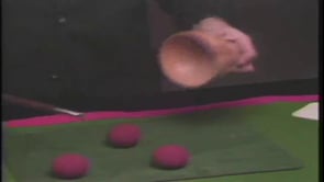 demonstration video of Sponge Ball Routine - Video Download (Excerpt of Stars Of Magic #3 (Frank Garcia))