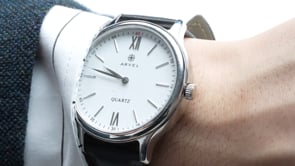 demonstration video of IARVEL WATCH (Gold Watchcase Black Dial) by Iarvel Magic and Bluether Magic