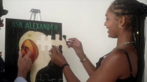 demonstration video of Missing Piece (Mona Lisa) Parlor By Paul Romhany & Connie Boyd (bags may vary)